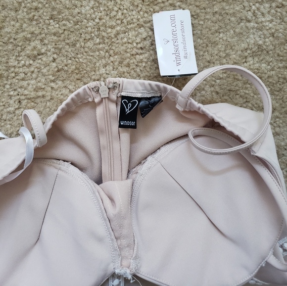 Dress - Picture 3 of 3